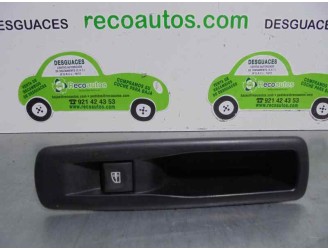 Recambio de mando elevalunas trasero derecho para renault scenic iii 1.6 16v referencia OEM IAM 829500004R  