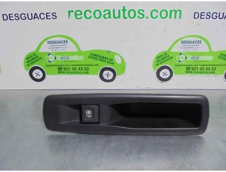 Recambio de mando elevalunas trasero izquierdo para renault scenic iii 1.6 16v referencia OEM IAM 829500004R 
