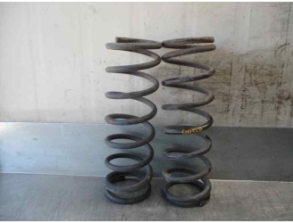 Replacement suspension spring for Ford Focus Saloon (CAK) 1.8 TDDi turbodiesel CAT OEM IAM reference 