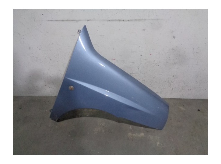 Recambio de aleta delantera derecha para fiat doblo (119) 1.9 jtd cat referencia OEM IAM 98808122 AZUL CLARO 