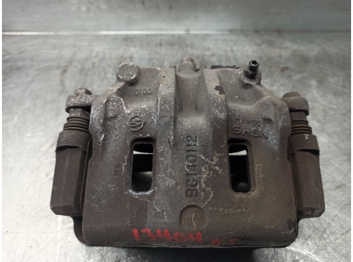 Recambio de pinza freno delantera izquierda para ssangyong kyron 2.0 referencia OEM IAM 4811009150 BC140112 MANDO