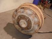 Recambio de puente trasero para chrysler jeep cherokee (xj) 2.1 td referencia OEM IAM TAMBOR 5 AGUJEROS BURRA 4