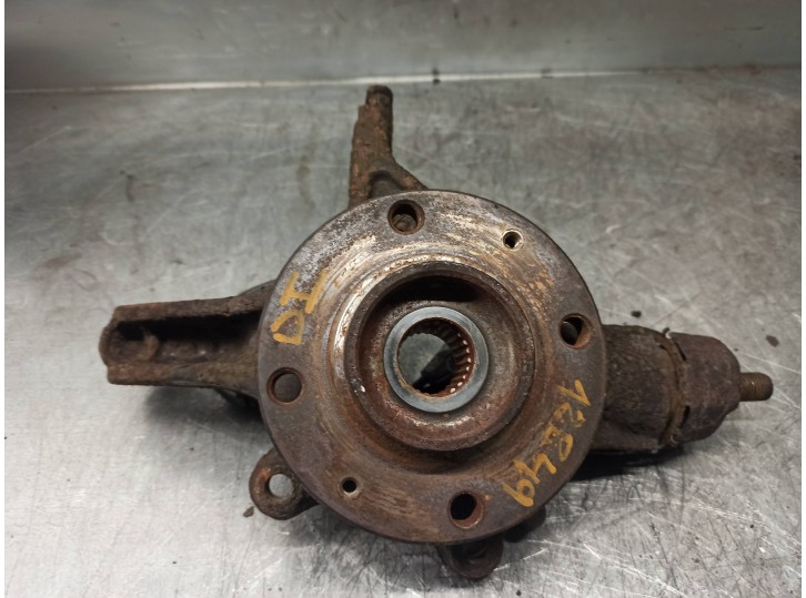 Recambio de mangueta delantera izquierda para peugeot partner kombi 1.6 16v hdi referencia OEM IAM   