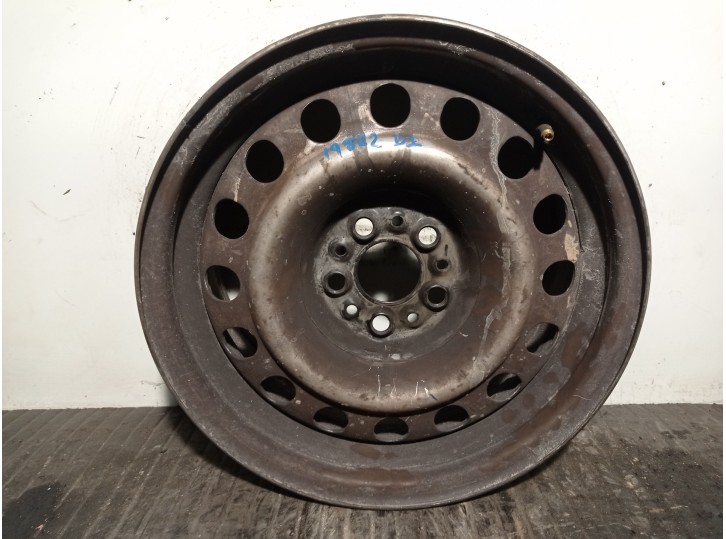 Recambio de llanta para citroën jumpy 2.0 hdi cat (rhx / dw10bted) referencia OEM IAM PS615001 R1561/2J15H2ET31 