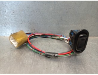 Recambio de mando elevalunas trasero derecho para mazda xedos 6 (ca) 1.6 16v referencia OEM IAM C8HD85 002166370