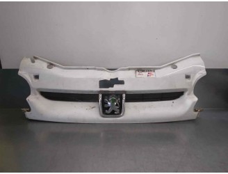 Recambio de rejilla delantera para peugeot partner (s1) 1.9 diesel referencia OEM IAM 9618254777 