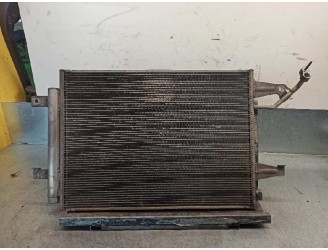 Recambio de condensador / radiador aire acondicionado para mitsubishi colt berlina 3 (cz) 1.1 cat referencia OEM IAM MR568975 44