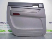 Recambio de guarnecido puerta trasera izquierda para ssangyong rodius 2.0 td cat referencia OEM IAM 7320121000  