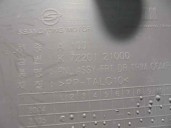 Recambio de guarnecido puerta delantera derecha para ssangyong rodius 2.0 td cat referencia OEM IAM 7220121000 7227221000 