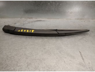 Replacement rear wiper arm for Citroën C3 III (SX) 1.2 VTi 82 OEM IAM reference 6429HE 