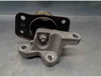 Recambio de soporte motor izquierdo para mitsubishi colt berlina 3 (cz) 1.1 cat referencia OEM IAM MR961611 MR961613 