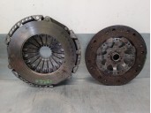 Replacement clutch kit for Audi A4 sedan (8E) 1.8 20V turbo OEM IAM reference 3082307232 SACHS