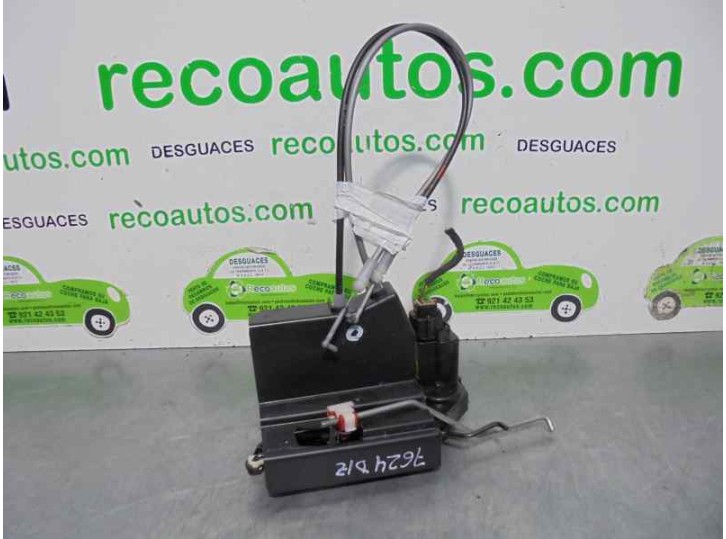 Replacement rear right door lock for SsangYong Rodius 2.0 TD cat OEM IAM reference 4 PINS 5 DOORS