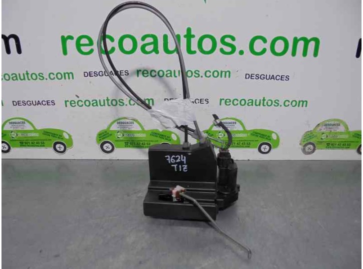 Replacement rear left door lock for SsangYong Rodius 2.0 TD CAT OEM IAM reference 4 PINS 5 DOORS