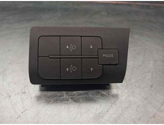 Replacement dashboard buttons for Peugeot Boxer closed box van (BAT. 3450) (333) HDi (333) OEM IAM reference B569 