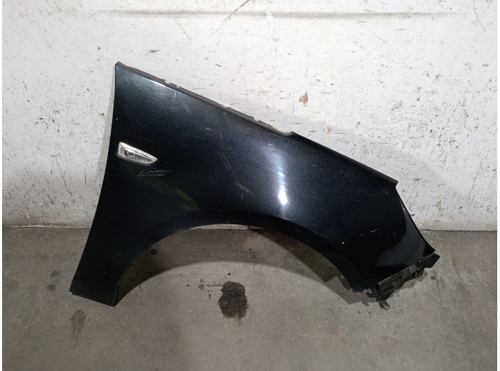 Replacement front right fender for Opel Zafira Tourer C (P12) 2.0 CDTi (75) OEM IAM reference 1100013 1100013 