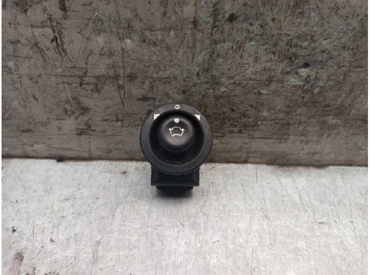 Recambio de mando retrovisor para ford ka (ccq) 1.3 cat referencia OEM IAM 93BG17B676BB 