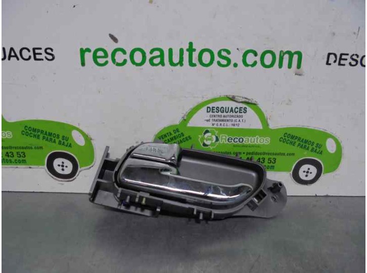 Recambio de maneta interior trasera izquierda para ssangyong rodius 2.0 td cat referencia OEM IAM 7241021000 