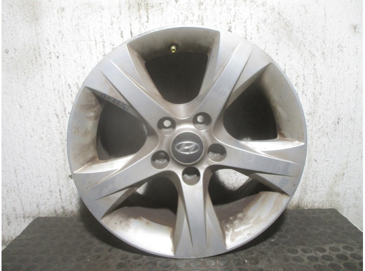 Recambio de llanta para hyundai i40 cw 1.7 crdi cat referencia OEM IAM 529103Z100 R167JX16OFFSET40 
