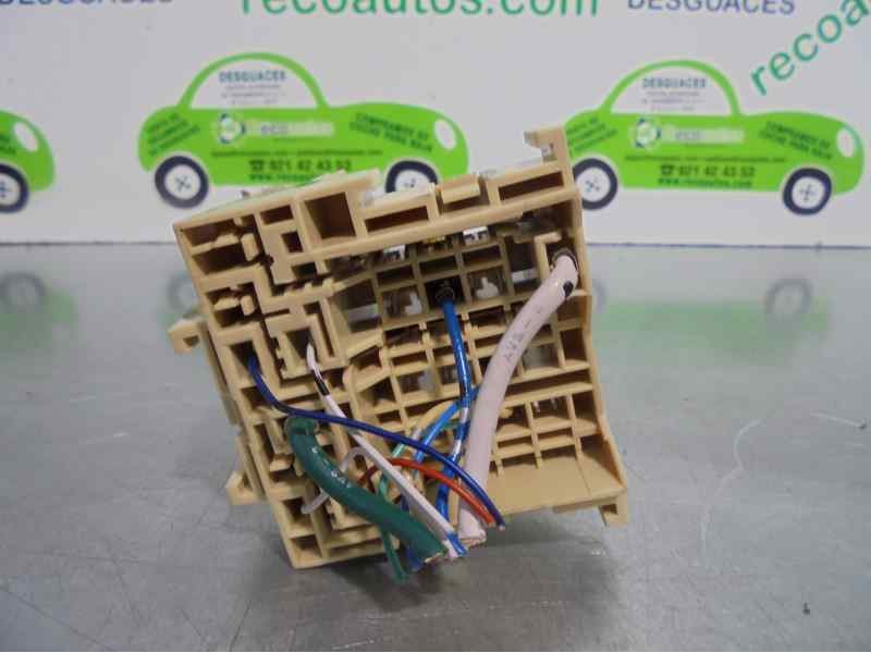 Recambio de caja reles / fusibles para nissan qashqai (j11) 360 referencia OEM IAM 2523079942  