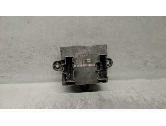 Recambio de centralita cierre para land rover range rover velar 2.0 diesel cat referencia OEM IAM J8A214D618CC 