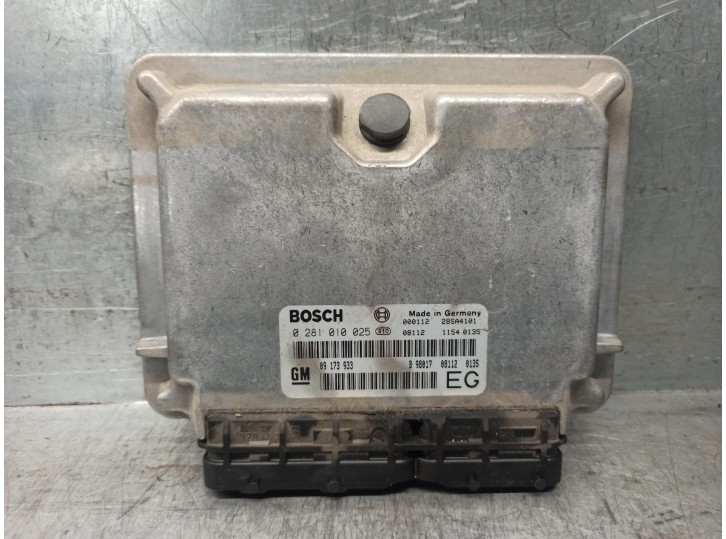 Recambio de centralita motor uce para opel frontera b basis referencia OEM IAM 09173933 0281010025 BOSCH