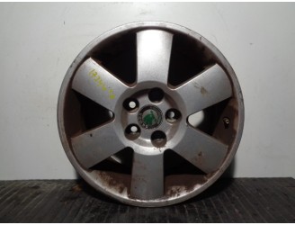 Recambio de llanta para skoda fabia (6y2/6y3) 1.9 tdi referencia OEM IAM 6Y0601025Q R156JX15H2ET43 ALUMINIO 6P