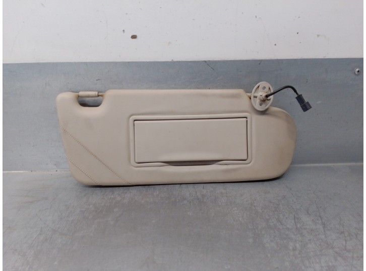 Recambio de parasol derecho para land rover freelander 2.0 td4 cat referencia OEM IAM EDQ000810LUM 