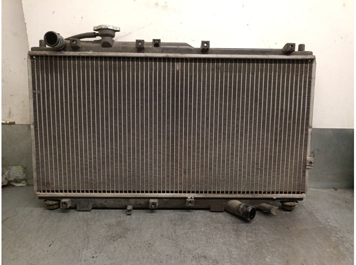 Recambio de radiador agua para kia sephia ll ls referencia OEM IAM 0K2A11520X K2A115200B 
