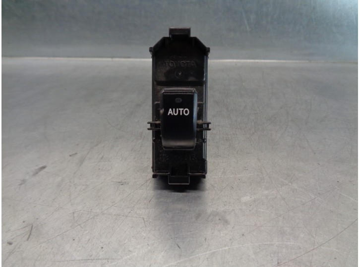 Recambio de mando elevalunas delantero derecho para lexus is 200 (ds2/is2) 220d referencia OEM IAM 8403053020 