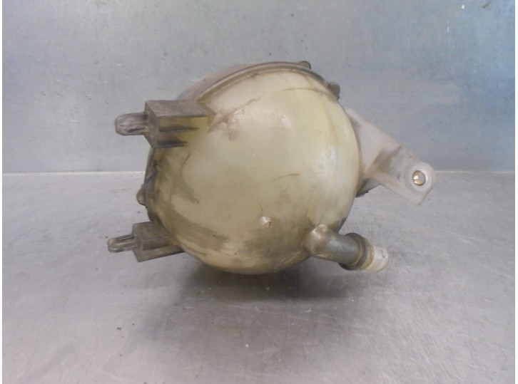 Replacement expansion tank for citroën berlingo 1.6 16v cat (nfu / tu5jp4) OEM IAM reference 9684527680 9654310780 