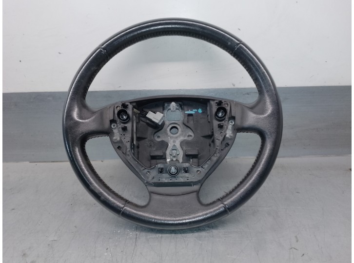 Recambio de volante para renault modus 1.5 dci diesel referencia OEM IAM 484009336R 