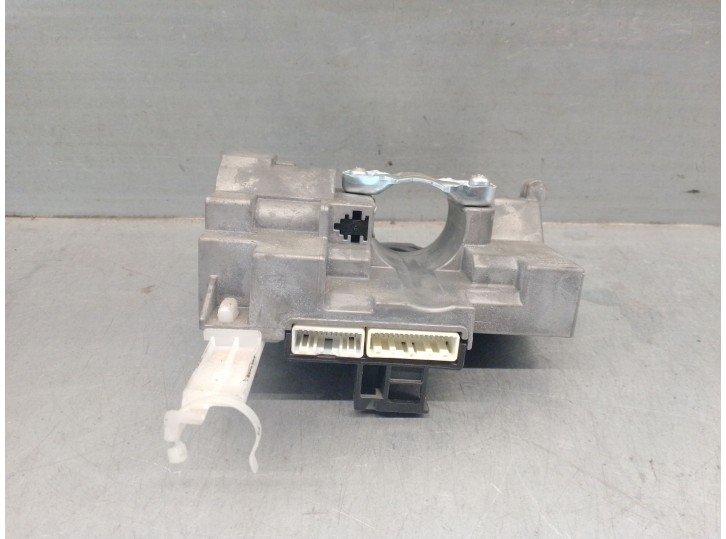 Recambio de antirrobo para mazda 2 hatchback (dl, dj) 1.5 skyactiv-g referencia OEM IAM K7400AZ91D 