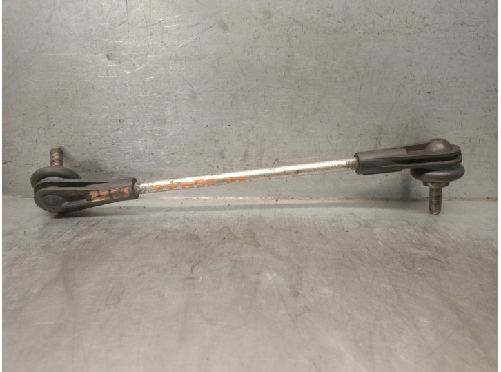 Recambio de bieleta estabilizadora delantera derecha para bmw 3 (f30, f80) 330 e referencia OEM IAM 31306792211 31306792211 