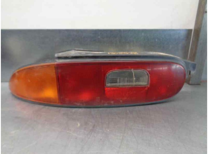 Recambio de piloto trasero izquierdo para mazda mx-3 (ec) 1.6 16v cat referencia OEM IAM 8BE551160 EA3151180C 