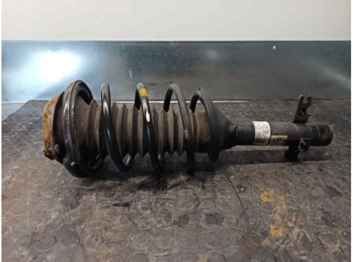 Replacement front left shock absorber for MG Streetwise 2.0 TD OEM IAM reference RND001371 22191172 DELPHI
