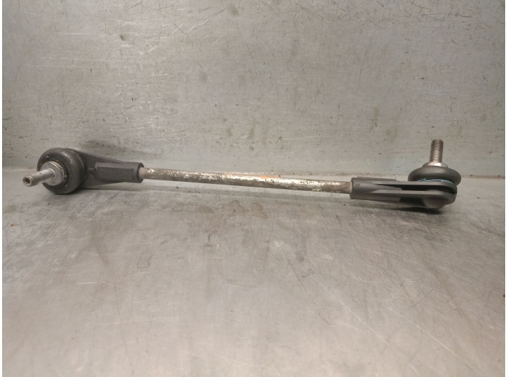 Recambio de bieleta estabilizadora delantera izquierda para bmw 3 (f30, f80) 330 e referencia OEM IAM 31306792211 31306792211 