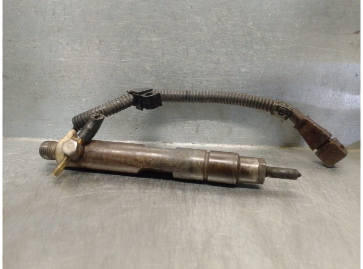 Recambio de inyector para volkswagen passat berlina (3b2) 1.9 tdi referencia OEM IAM 028130201S KBEL58P142 BOSCH