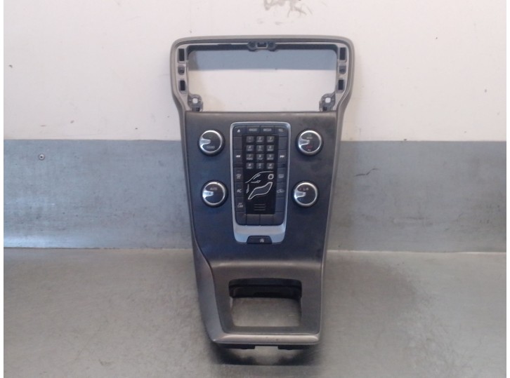 Recambio de mando climatizador para volvo v40 hatchback (525) d2 referencia OEM IAM 31346948 31346948 