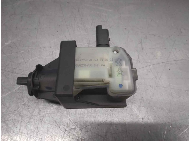 Recambio de motor tapa deposito combustible para citroën c4 grand picasso exclusive referencia OEM IAM 9658236780  