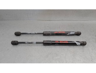 Recambio de amortiguadores capo para land rover range rover velar 2.0 diesel cat referencia OEM IAM J8A216C826AB 