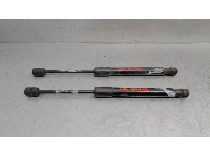 Recambio de amortiguadores capo para land rover range rover velar 2.0 diesel cat referencia OEM IAM J8A216C826AB 