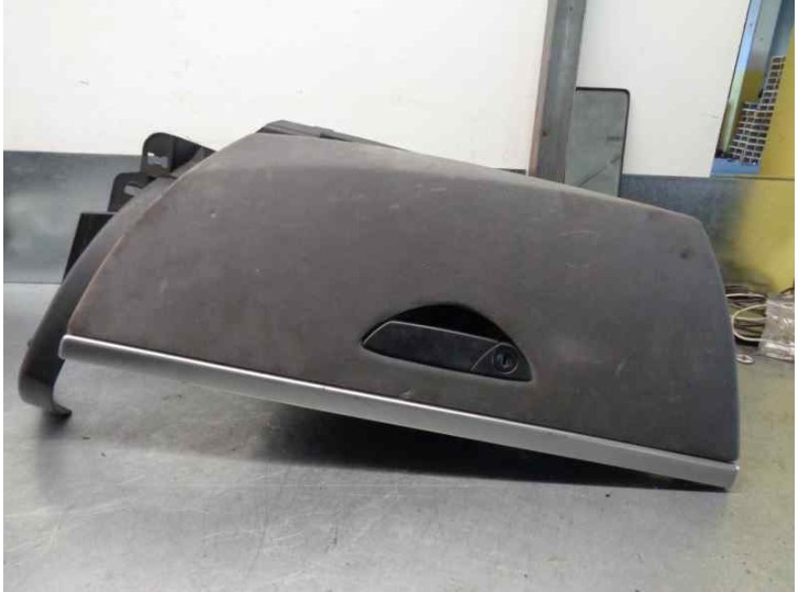 Recambio de guantera para peugeot 807 2.0 16v cat referencia OEM IAM 14012202ZM 