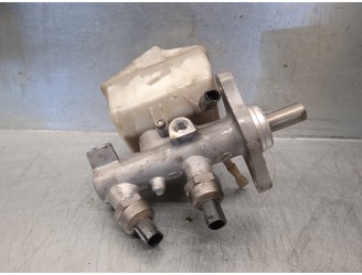 Recambio de bomba freno para volvo xc90 2.4 diesel cat referencia OEM IAM 8683272 