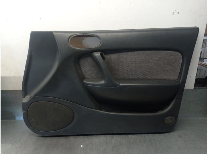 Recambio de guarnecido puerta delantera derecha para mazda xedos 6 (ca) 1.6 16v referencia OEM IAM CA376843Y65 CA376843Y65 