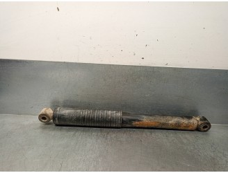 Recambio de amortiguador trasero izquierdo para iveco daily caja cerrada (2006 =>) 2.3 diesel referencia OEM IAM 504118330  