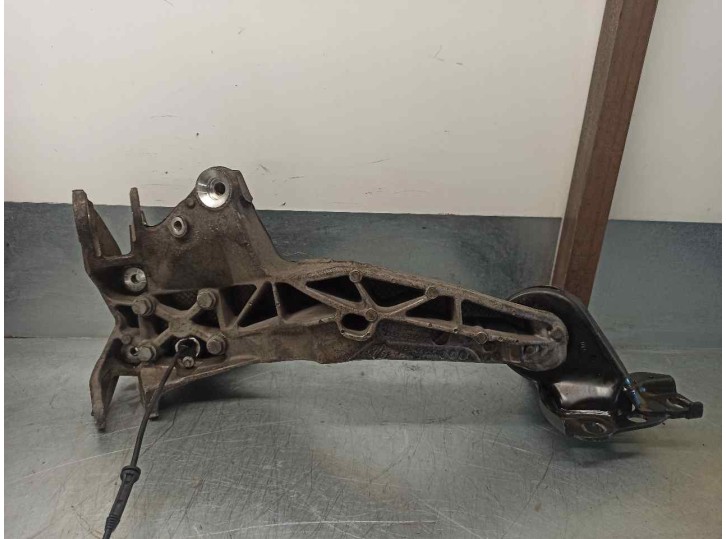 Recambio de mangueta trasera derecha para mini r57 cabrio diesel cat referencia OEM IAM 33326780002 CESTA 38B