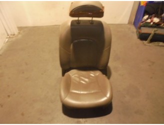 Recambio de asiento delantero izquierdo para hyundai xg 3.0 xg referencia OEM IAM  CUERO GRIS 4 PUERTAS