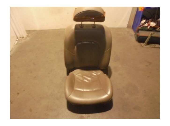 Recambio de asiento delantero izquierdo para hyundai xg 3.0 xg referencia OEM IAM CUERO GRIS 4 PUERTAS