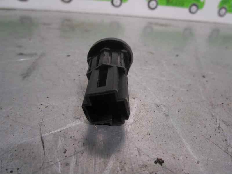 Recambio de mando para ford fiesta (cbk) 1.6 tdci cat referencia OEM IAM  D3L0A 